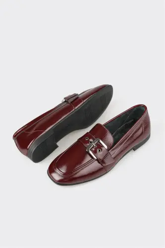 Burgundy Leather Women's Casual Shoes - 3