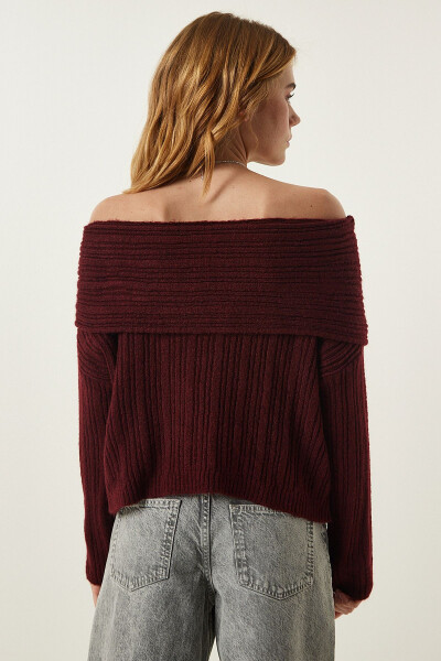 Burgundy Madonna Collar Knitted Sweater PF00049 - 5
