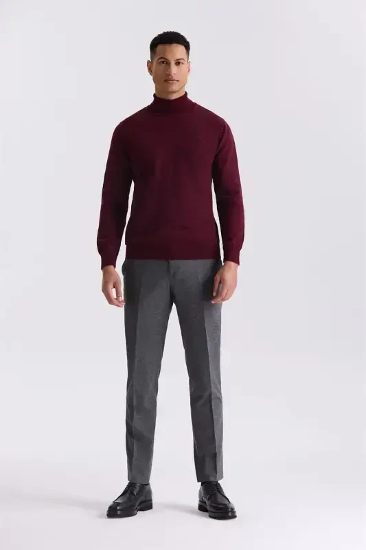 Burgundy Slim Fit Turtleneck Knitted Sweater - 2