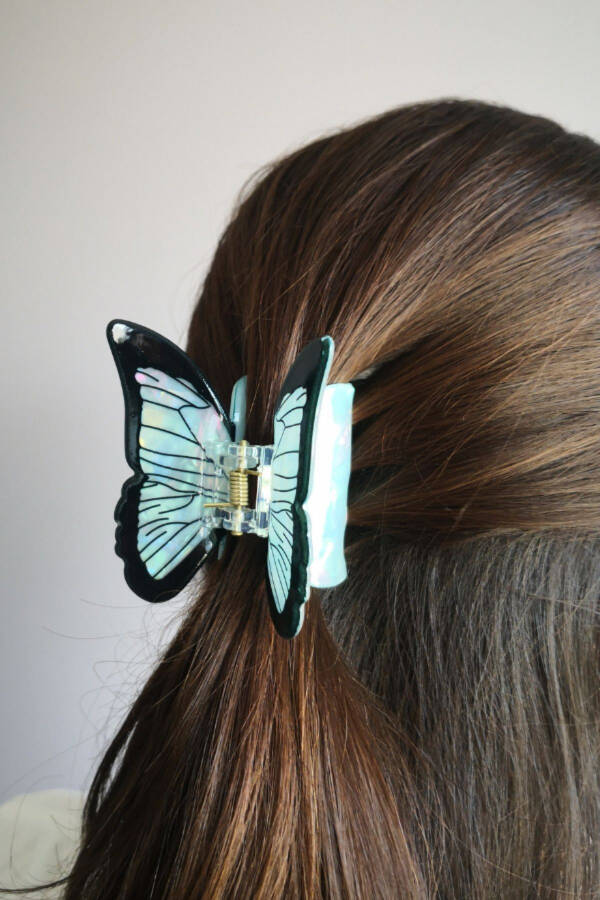 Butterfly Mother-of-Pearl Bone Hair Clip - 1