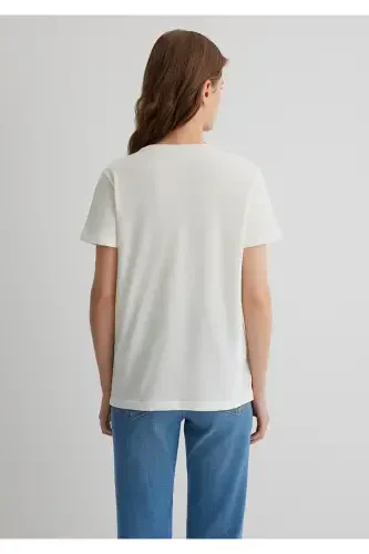 Butterfly Print Ecru T-Shirt Semi Slim Fit / Semi-Fitted - 10