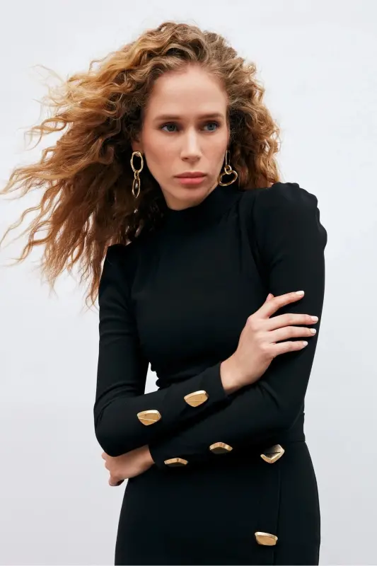 Button Detailed Crop Blouse - Black - 6