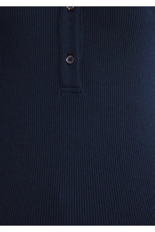 Button Detailed Navy Blue T-Shirt Fitted - 8