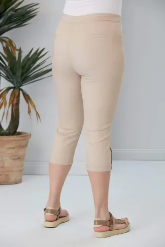 Button Detailed Plus Size Cream Capri - 8