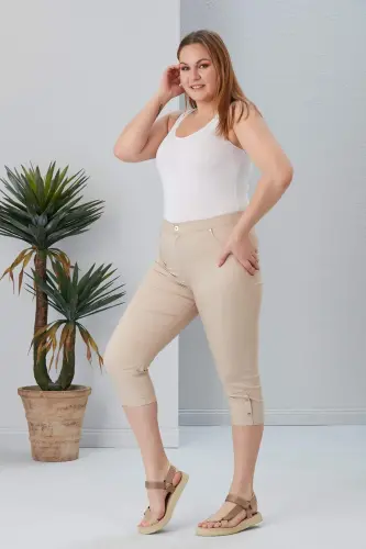 Button Detailed Plus Size Cream Capri - 3