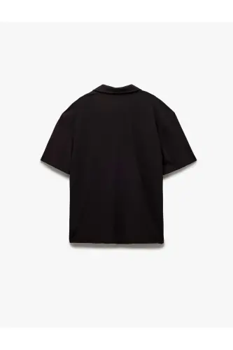 Button-Down Turnover Collar Regular Fit Classic Short Sleeve - 4