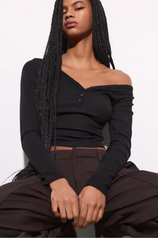 Button-up T-shirt - 1