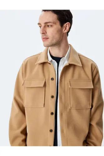 Buttoned Flap Pocket Long Sleeve Regular Fit Coat 