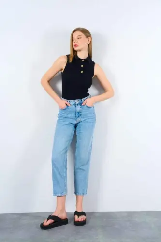 Buttoned Knit Tank Top - Black - BÜYÜKBEDENIZ (1)