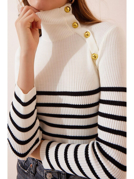 Buttoned Striped Women's Sweater - 4