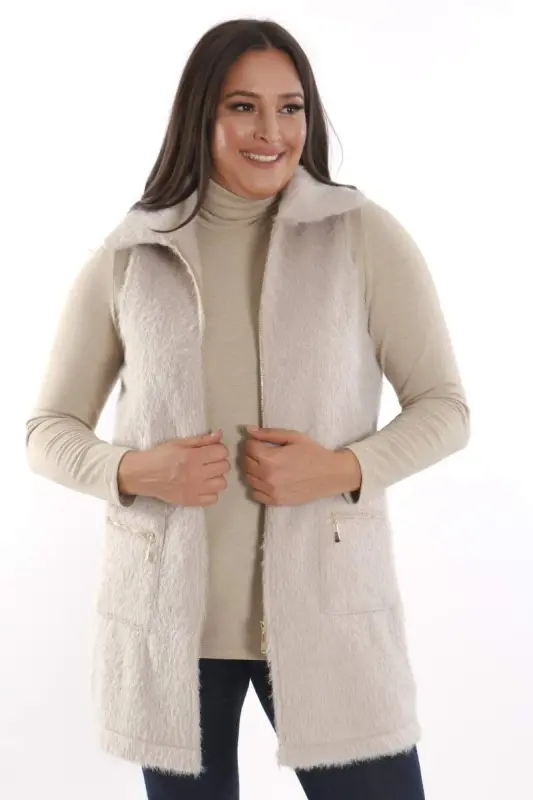 Büyük Beden Fermuar ve Cep Detaylı Bej Kürk Yelek - 3
