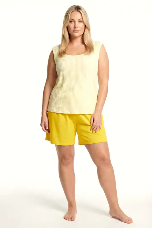 Büyük Beden Fitilli Şortlu Atletli Kadın Pijama Takımı – Sarı - 2