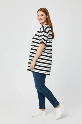 Büyük Beden Kısa Kollu Çizgili T-shirt - 4