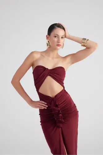 Büzgü Detaylı Straplez Yırtmaçlı Hailey Elbise Bordo - Bordo 