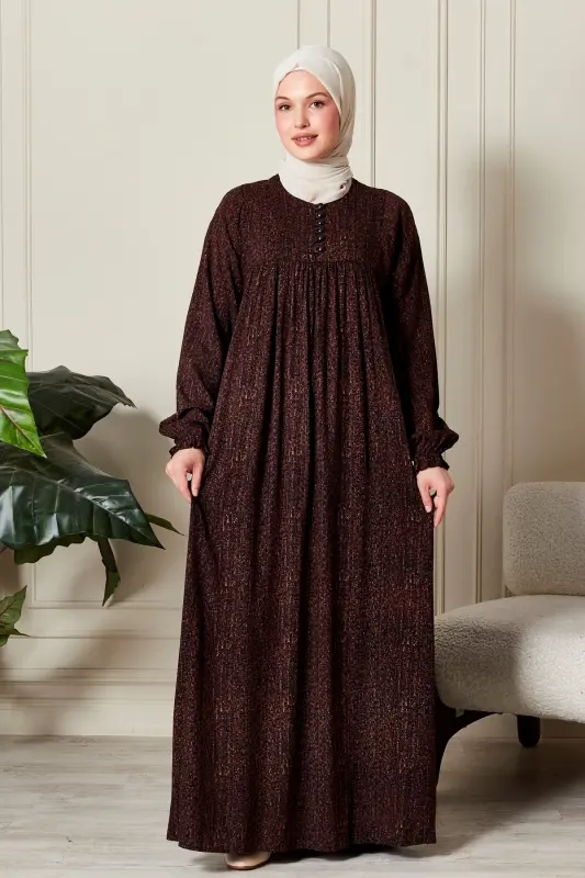 Büzgü Robadan Önü Düğmeli Viskon Kumaş Tessetür Giyim Anne Elbisesi Namaz Elbisesi-Çizgi Desen Kahverengi - FISTAN