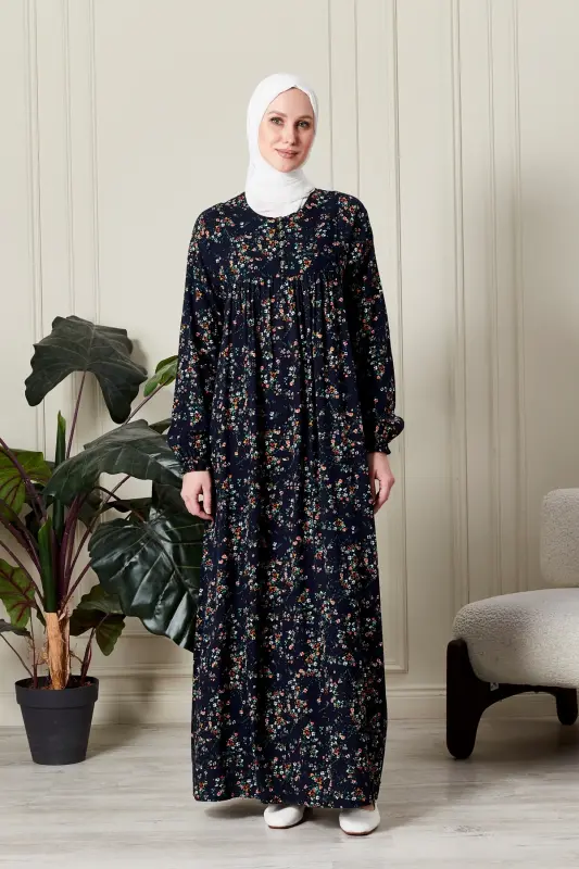 Büzgü Robadan Önü Düğmeli Viskon Kumaş Tessetür Giyim Anne Elbisesi Namaz Elbisesi-dal ve çiçek desenli lacivert - FISTAN