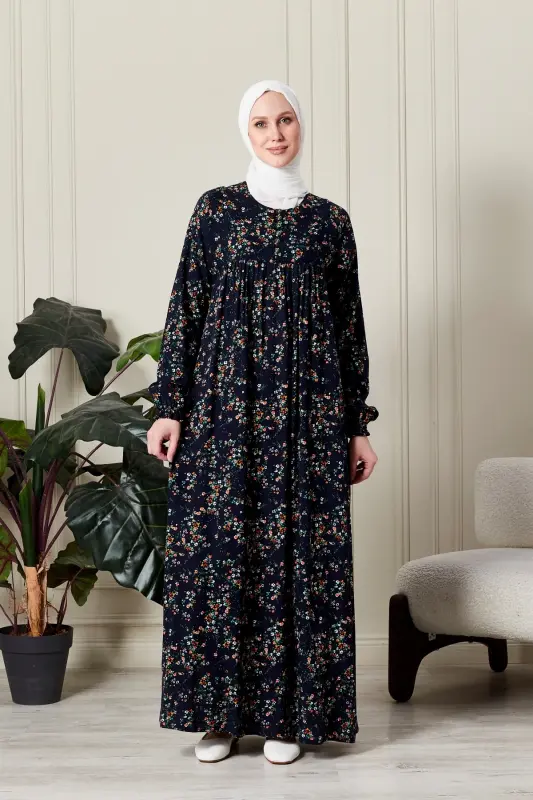 Büzgü Robadan Önü Düğmeli Viskon Kumaş Tessetür Giyim Anne Elbisesi Namaz Elbisesi-dal ve çiçek desenli lacivert - 2