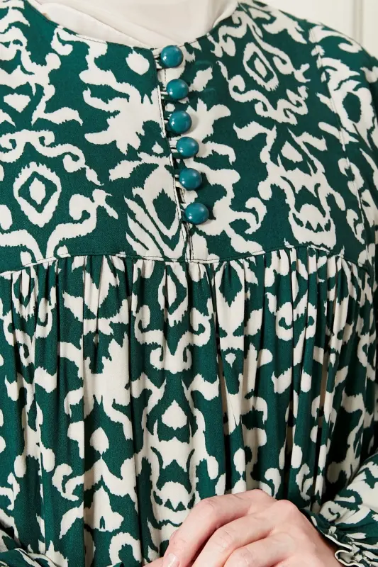 Büzgü Robadan Önü Düğmeli Viskon Kumaş Tessetür Giyim Anne Elbisesi Namaz Elbisesi-Etnik Desen Çimen Yeşil - 6