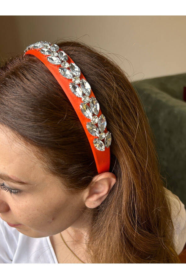 Bym090 Saten 4 Cm Full Baget Turuncu Renk Kalın Taş Şık Abiye El Yapımı Kadın Saç Tacı - 16