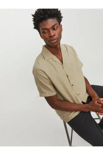 Jack&Jones Oversize Kısa Kol Erkek Gömlek - Minimalist & Rahat - 6