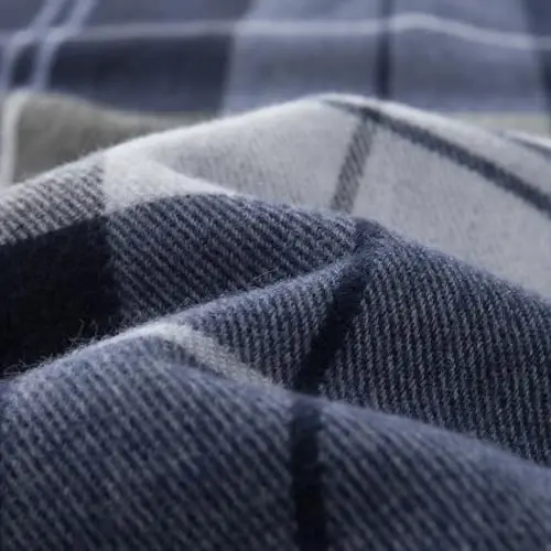 CALVIN & OLIVIA Lightweight Ultra-Soft Scarf - Perfect Holiday Gift for Men & Women - 3