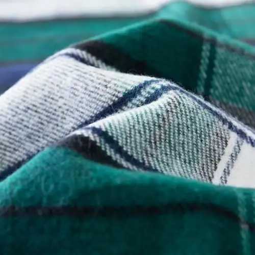 CALVIN & OLIVIA Ultra-Soft CasModazoneere Feel Scarf Winter Holiday Gift for Men & Women - 3