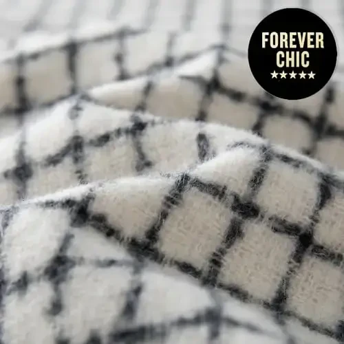 CALVIN & OLIVIA Ultra-Soft CasModazoneere Feel Scarf Winter Holiday Gift for Men & Women - 3