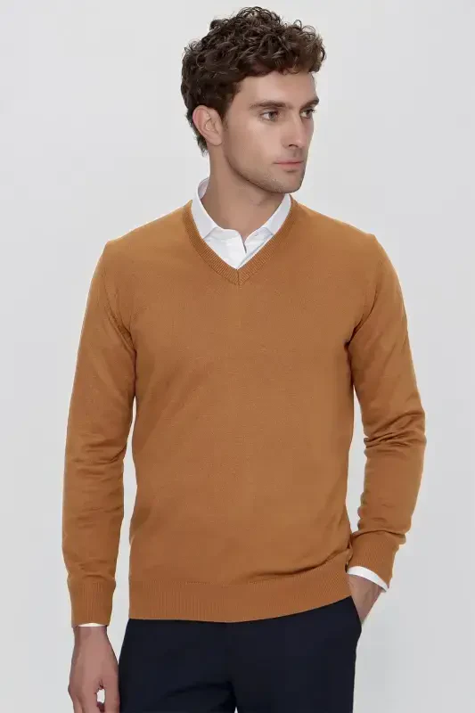 Camel Basic Dynamic Fit Relaxed Fit V Neck Knit Sweater - 3
