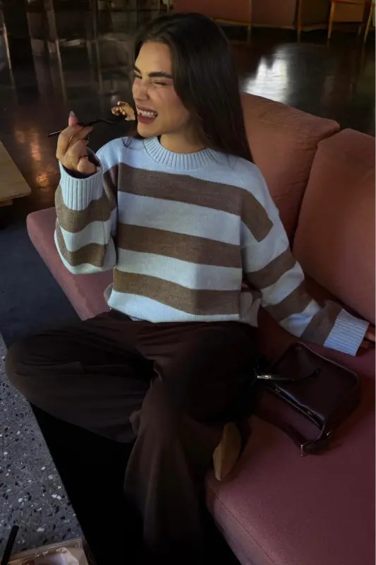 Camel Bisiklet Yaka Çizgili Oversize Triko Kazak MG1972-Camel - 3