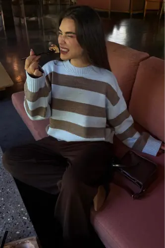 Camel Bisiklet Yaka Çizgili Oversize Triko Kazak MG1972-Camel - 3