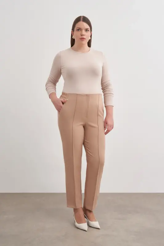 Camel Carrot Pants - 1