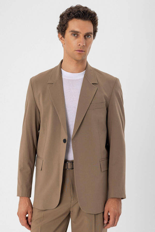 Camel Single Button Closure Relax Fit Men's Jacket - 18