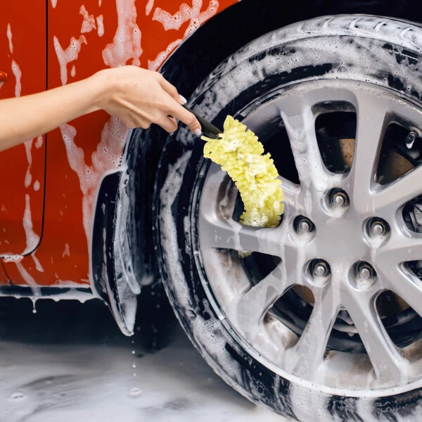 Car Wheel Tire Rim Brush, Rim Scrubber Supplies Cleaner Car Wash Equipment Cleaning Tools Duster Car Accessories for SUV Car Motorcycle - 6