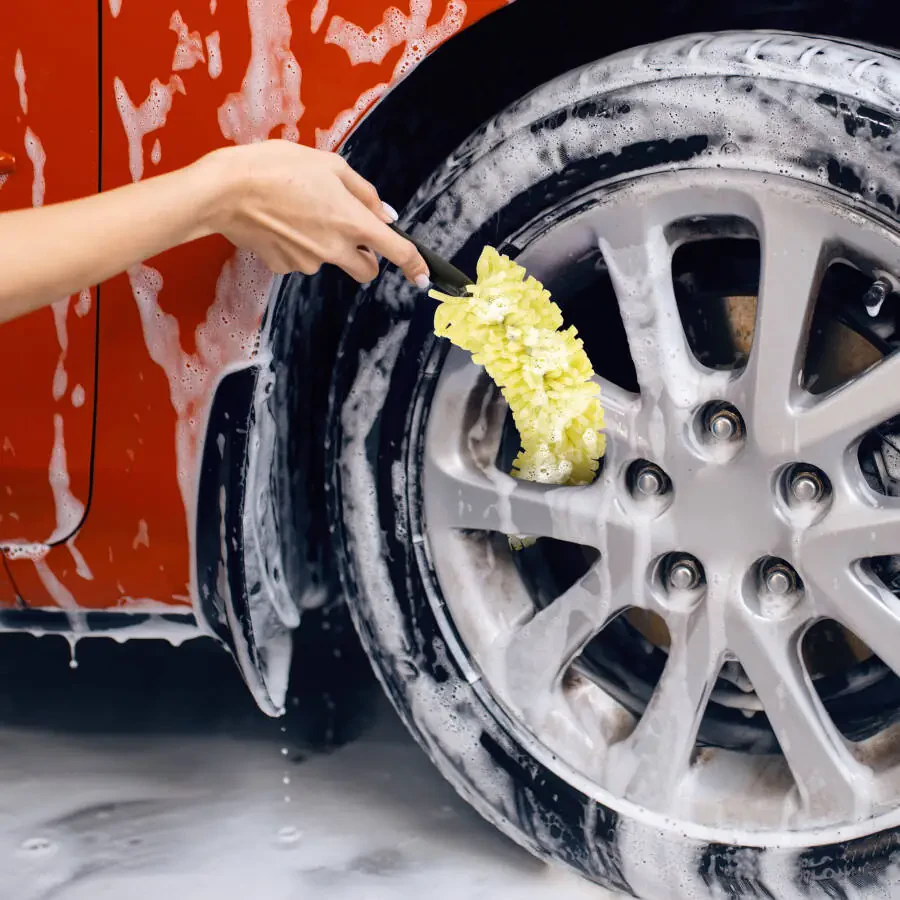 Car Wheel Tire Rim Brush, Rim Scrubber Supplies Cleaner Car Wash Equipment Cleaning Tools Duster Car Accessories for SUV Car Motorcycle - 6