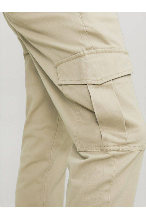 Cargo pants by Jpstmarco Jjjoe 12182538. - 5