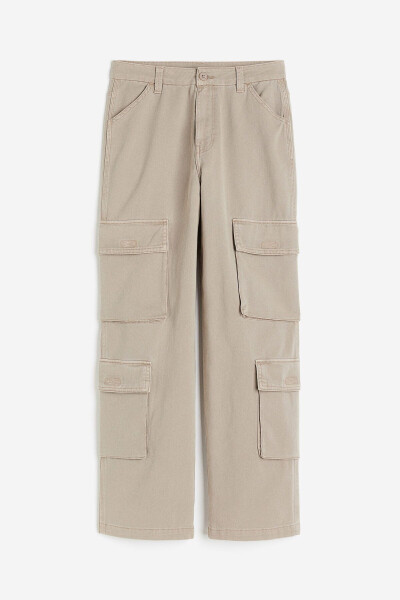 Cargo pants made of gabardine fabric. - 1