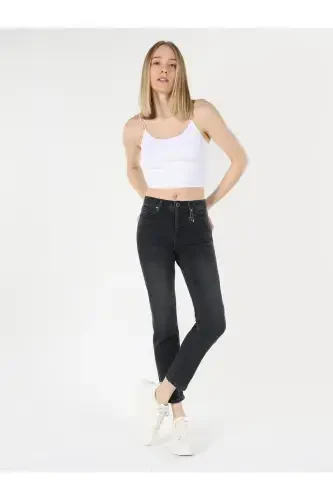 Carla Dar Women's Jean Pants - 3