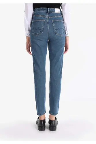 Carla Straight Leg Mid Rise Blue Denim Women's Pants - COLIN'S (1)