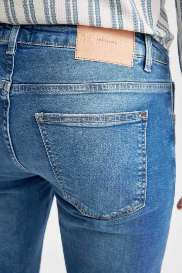 Carlo Skinny Fit Ekstra Dar Kalıp Normal Bel Ekstra Dar Paça Jean Pantolon Mint Mavi - 13