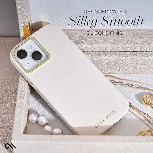 Case-Mate iPhone 15 G'ilofi - Silikon Bej [3.6m gacha tushishdan himoya] [MagSafe bilan mos] Yumshoq silikon materialli magnit qopqoq iPhone 15 6.1