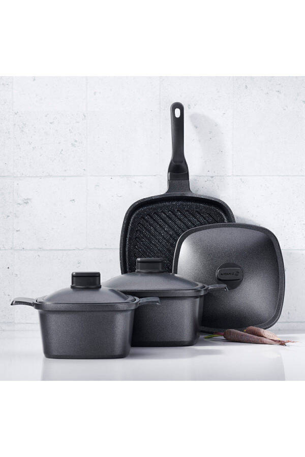 Casterra Square Cast Iron Pan 26x26x4,5 - 12