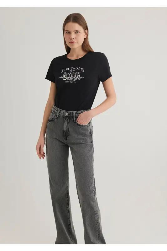 Cat Print Black T-Shirt Semi Slim Fit - 4