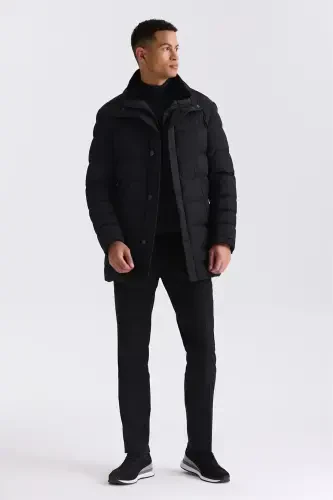 Черная приталенная укороченная шуба с воротником из меха - JAKAMEN (1)