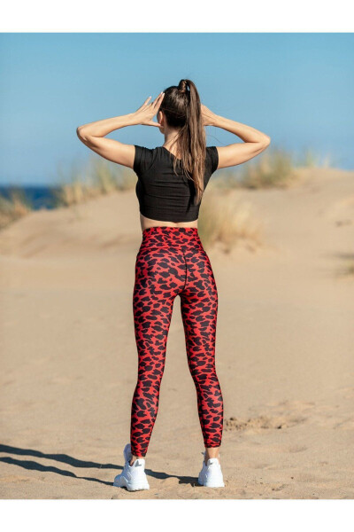 Черная спортивная футболка с коротким рукавом (спортивный бюстгальтер) - LISMINA (1)