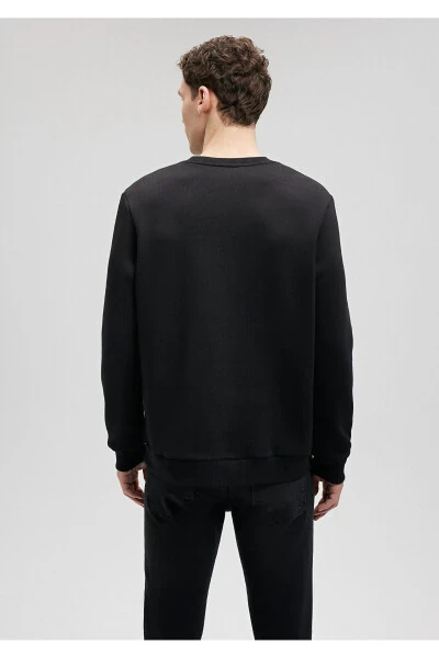 Черная толстовка с круглым вырезом 0610060-900 - 22