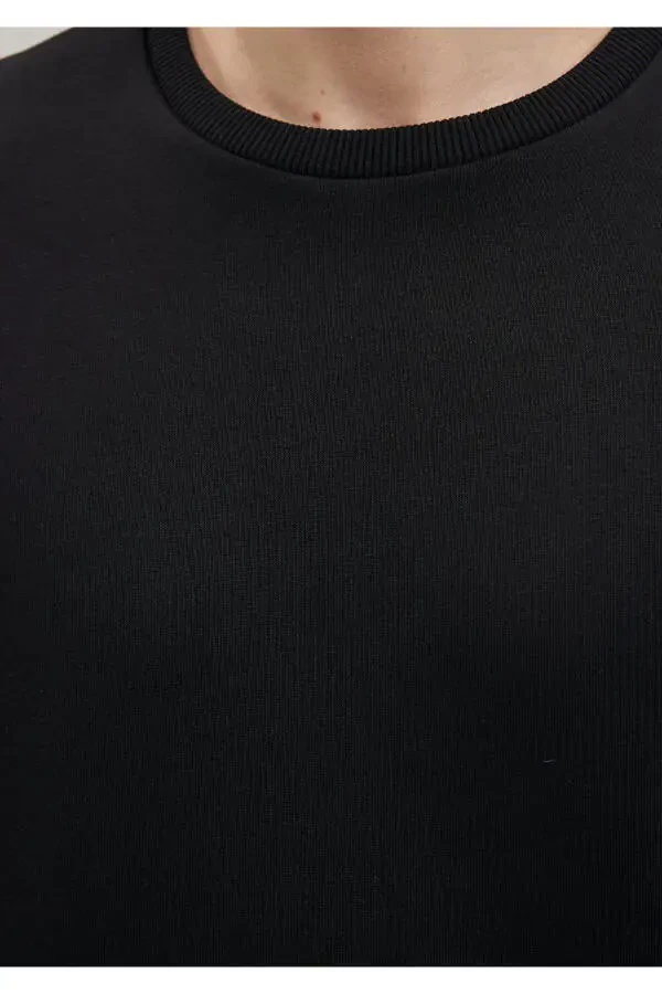 Черная толстовка с круглым вырезом 0610060-900 - 18