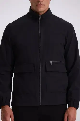 Черная утепленная куртка Comfort Fit со стойкой - 3