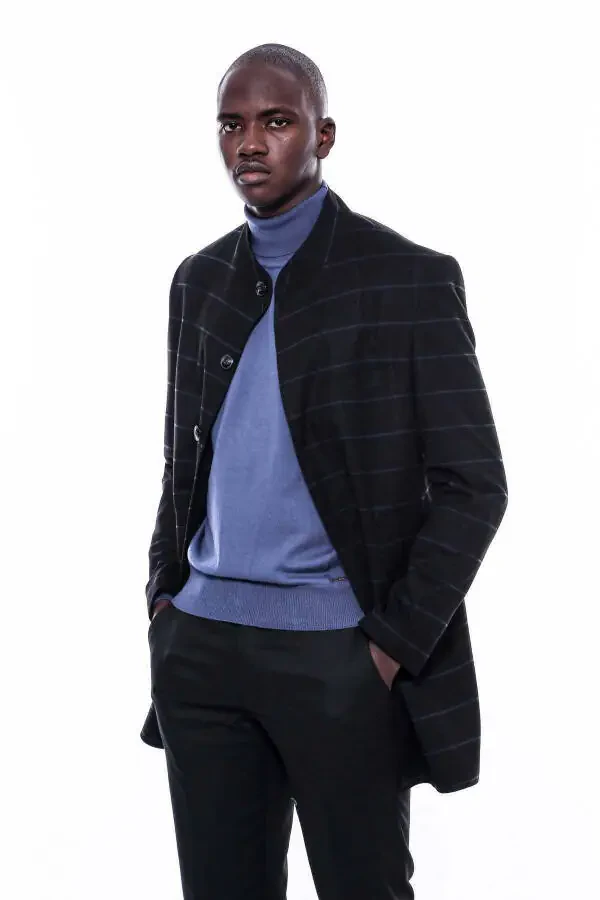 Черное пальто с отложным воротником в клетку - Wessi - 8