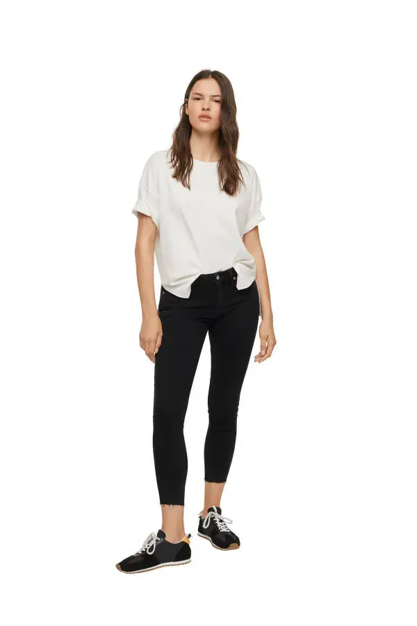 Чёрные джинсы для женщин - 14