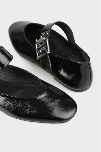 Черные кожаные женские повседневные туфли - 5